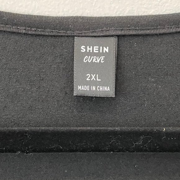 Black Tee with Flowy Sleeves - Picture 6 of 8